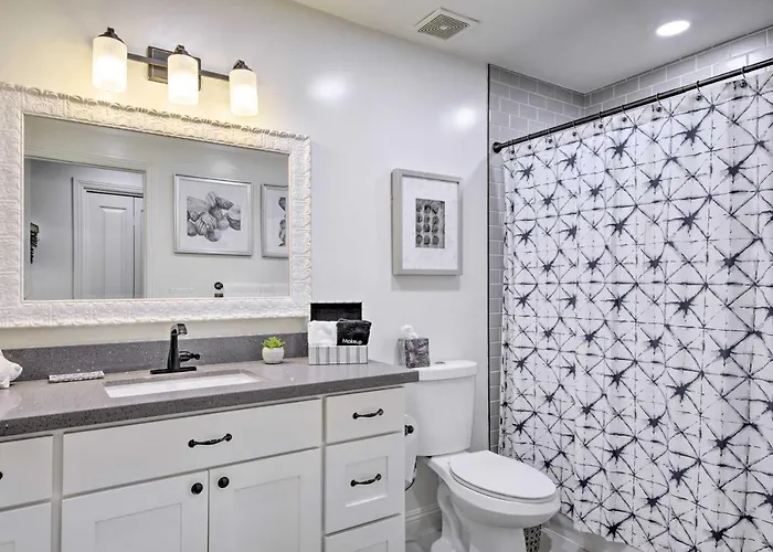 Dom wakacyjny Families Welcome! Gem W/ Pool & Jacuzzi Scottsdale