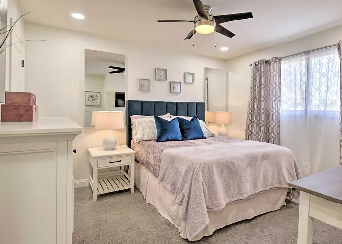 Families Welcome! Gem W/ Pool & Jacuzzi Dom wakacyjny *